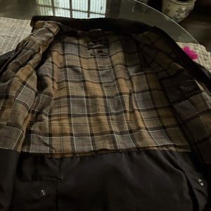 Barbour Beadnell wax jacket.  Will include a new wax dressing with purchase.